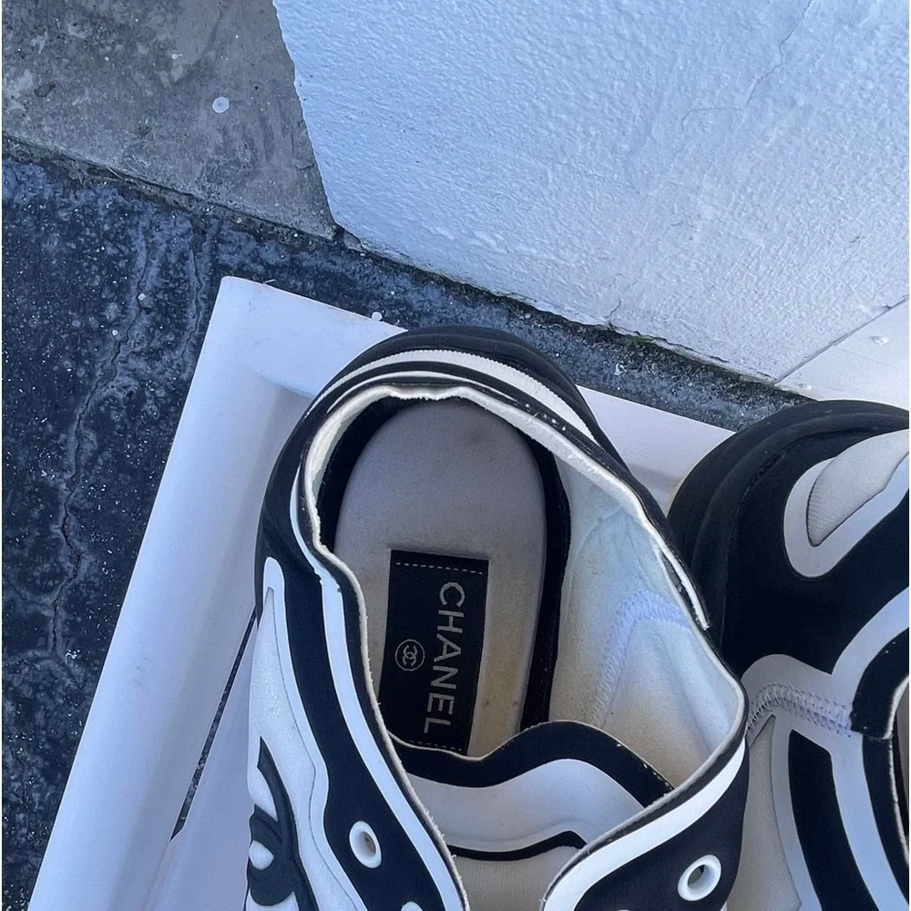 Less used - Picture 2 of 4